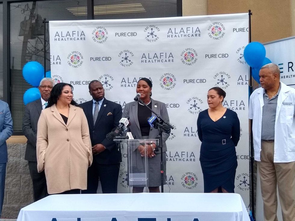 CBD oil product Presser