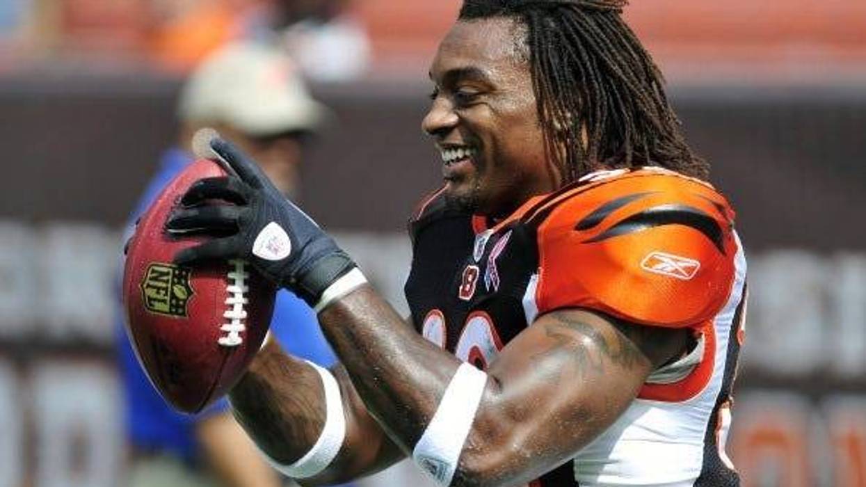 Cedric Benson #32 of the Cincinnati Bengals warms up prior to the season opener against the Cleveland Browns at Cleveland Browns Stadium on September 11, 2011 in Cleveland, Ohio.
