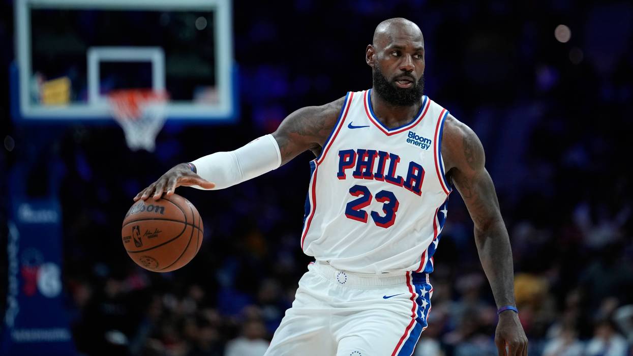 Celtics 76ers Basketball 4
