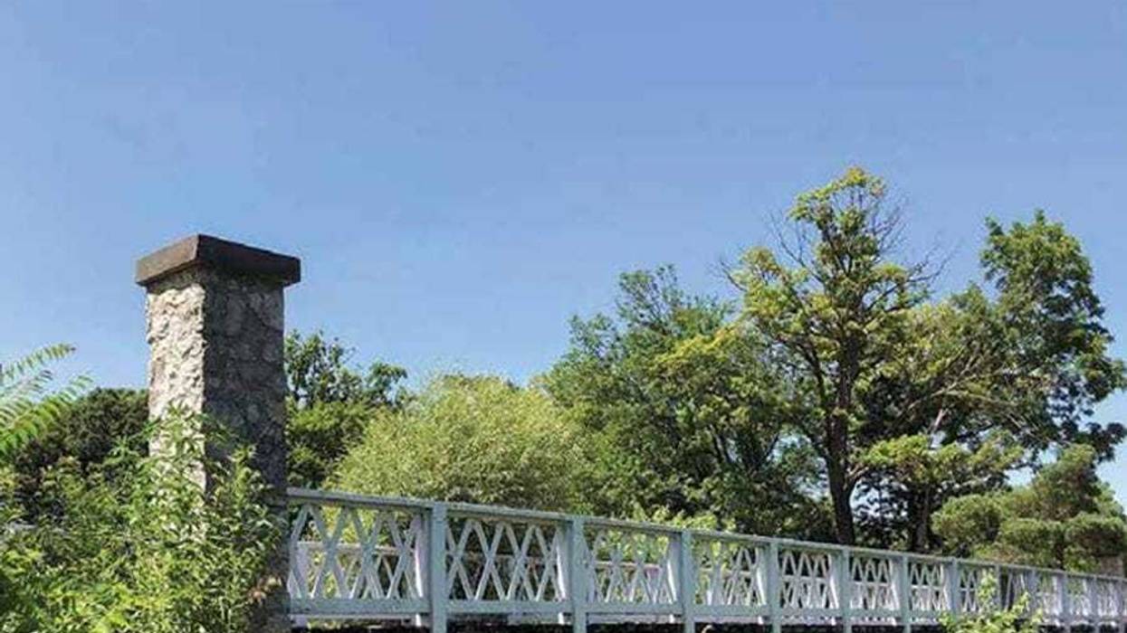 Cenacle Bridge.