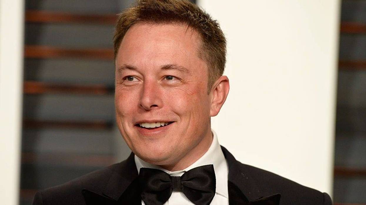 CEO of Tesla and SpaceX Elon Musk attends the 2015 Vanity Fair Oscar Party hosted by Graydon Carter at Wallis Annenberg Center for the Performing Arts on February 22, 2015 in Beverly Hills, California.