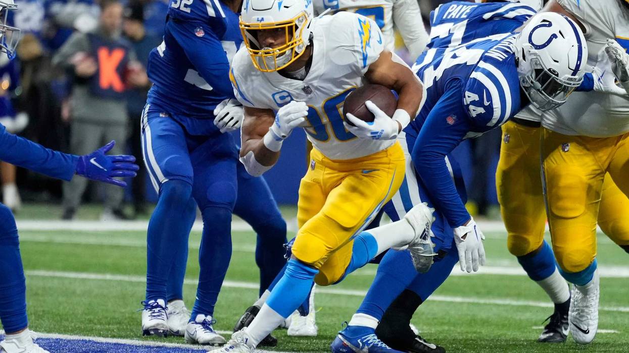 Chargers Colts Football