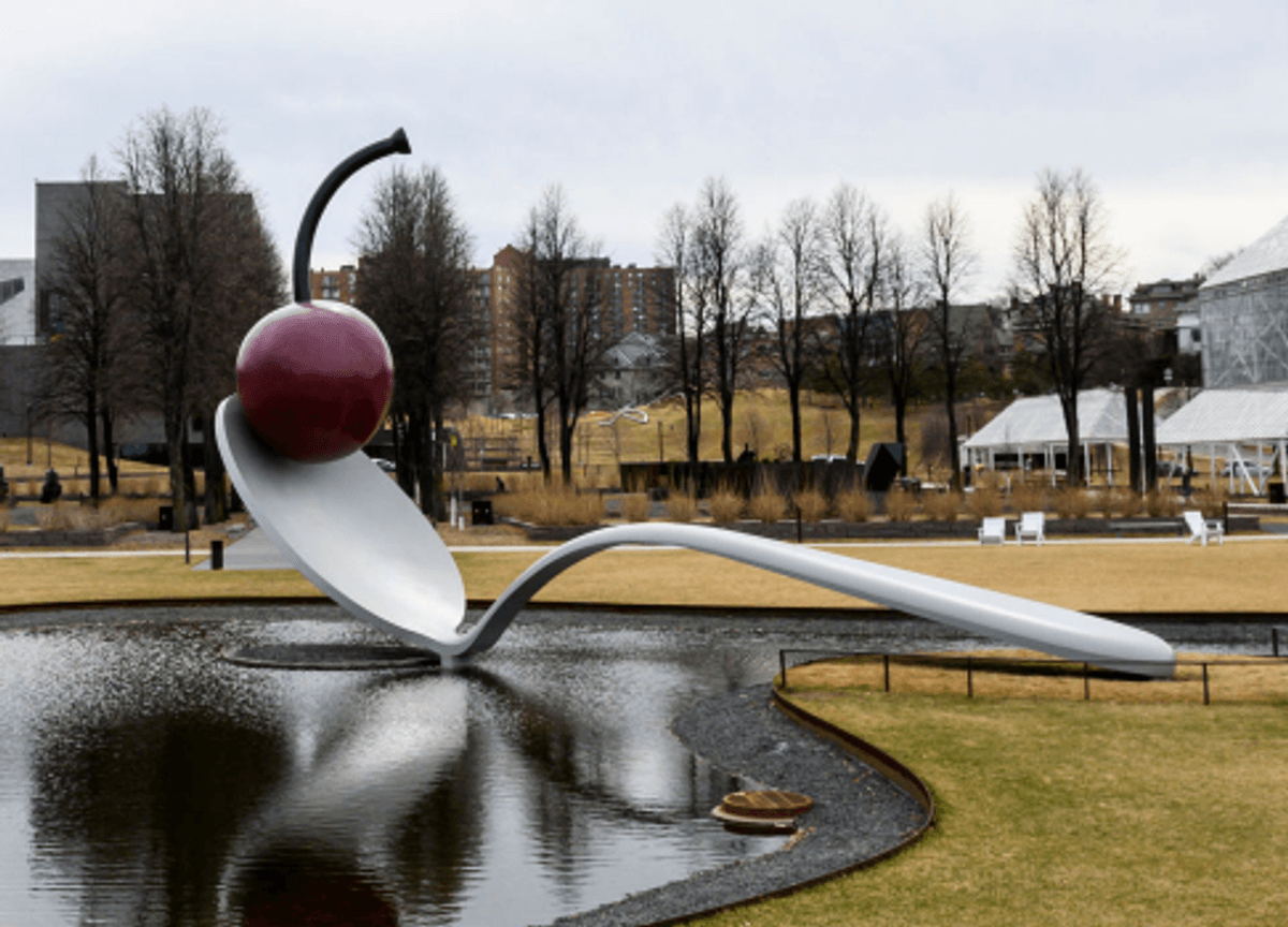 Cherry Spoonbridge sculpture