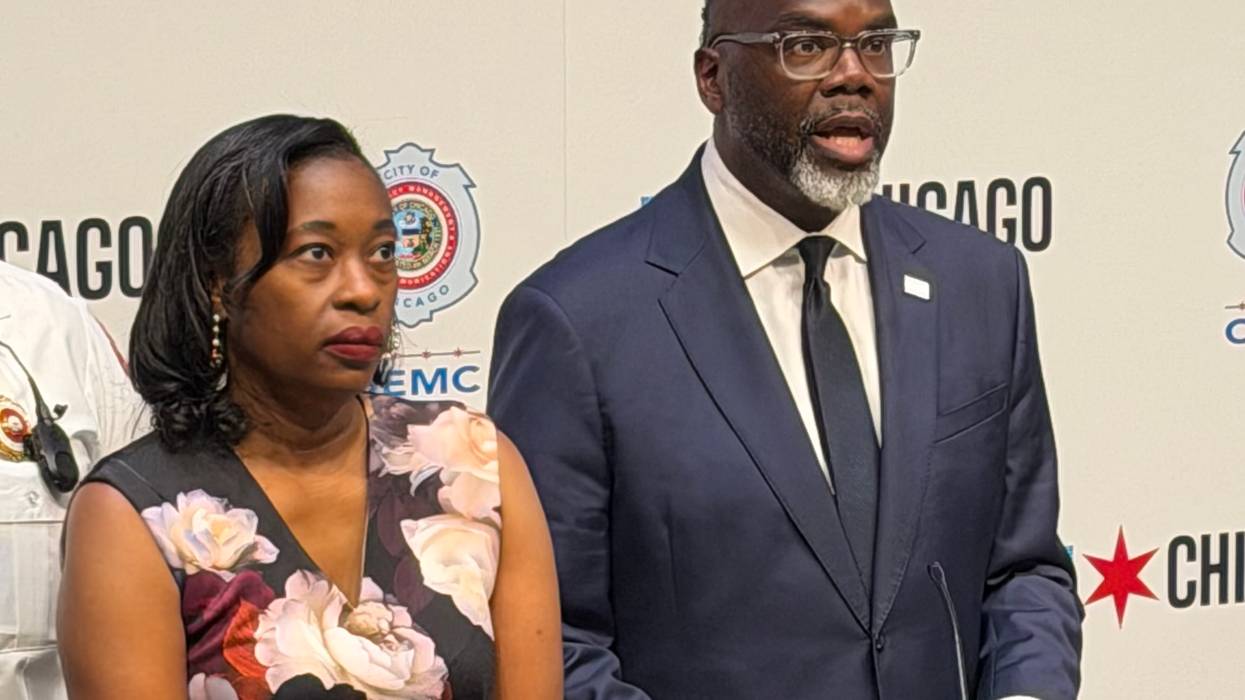 Chicago Mayor Brandon Johnson updates reporters on the city's extreme heat emergency plan during a briefing at the Emergency Operations Center, June 29, 2026. At his right is Deputy Mayor Lori Lipson.