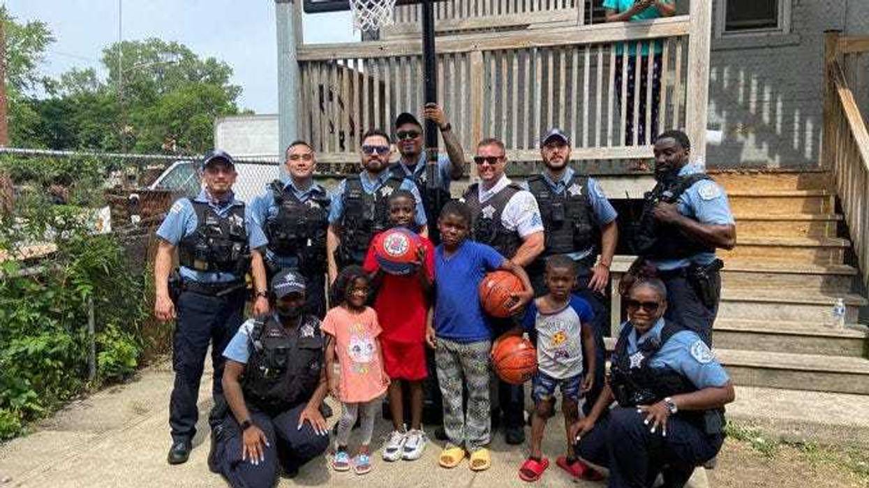 Chicago police officers noticed a group of children in the neighborhood playing basketball using a milk crate as their hoop. The officers saw an opportunity to help the kids with their game, so they got together to buy them a new hoop and basketballs.