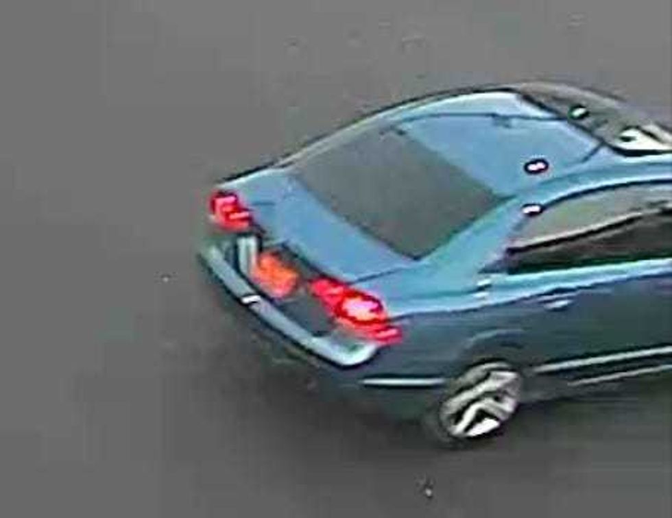 Chicago police seek blue Honda wanted in deadly hit-and-run