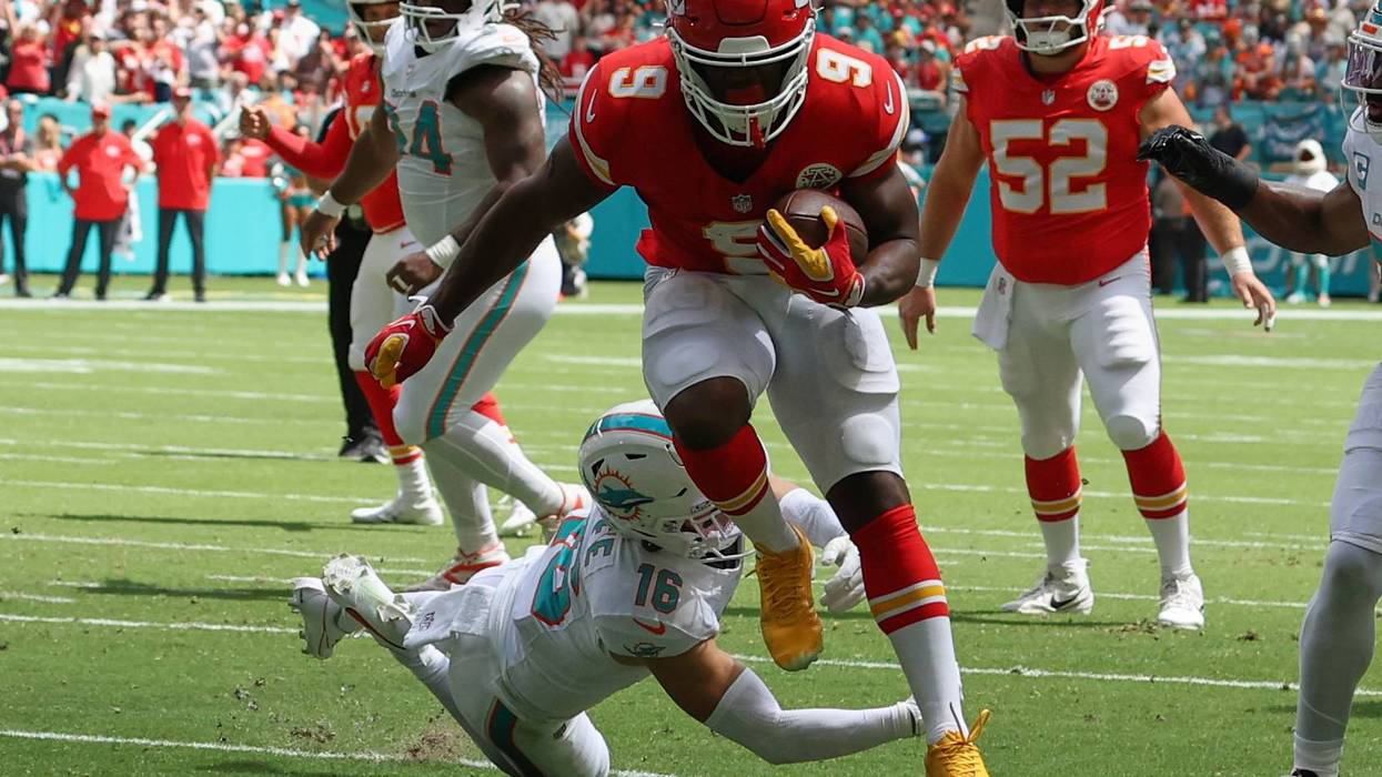CHIEFS-DOLPHINS