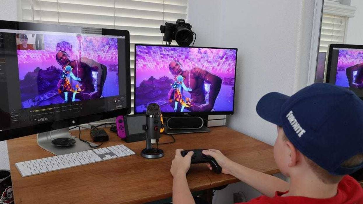 child playing Fortnite