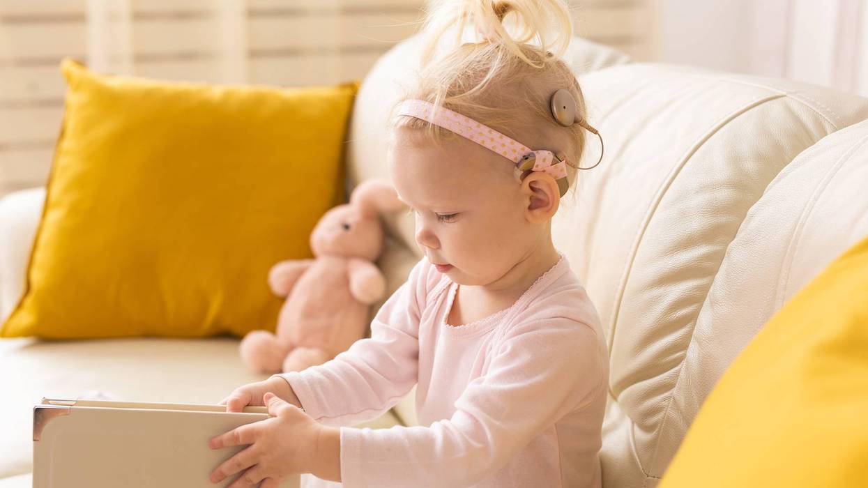 New study supports earlier access to implants for kids with hearing loss