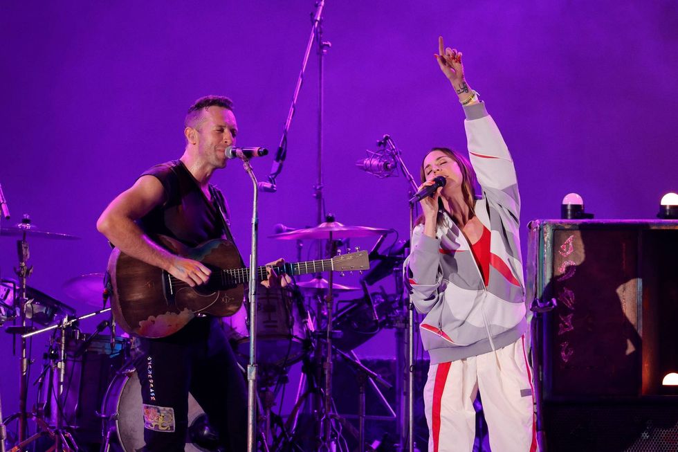 Chris Martin shocked fans with an appearance from Sporty Spice during Coldplay’s ‘We Can Survive’ set