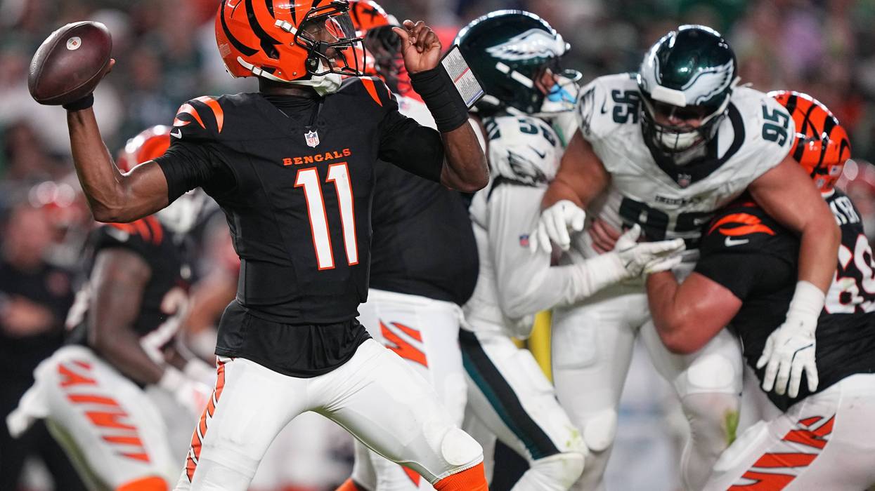 Josh Johnson helps Bengals conclude perfect preseason with 30-13 win over Eagles