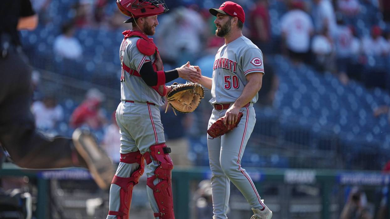 Nathaniel Lowe has 2 doubles, drives in 3 as Reds beat Phils 9-4 for Mattingly's first series loss