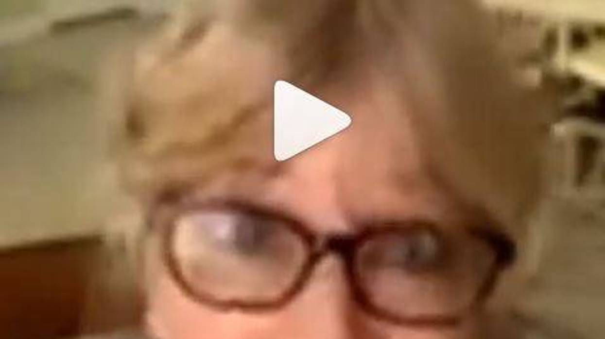 Cindy Brady's Cameo Video for Tom