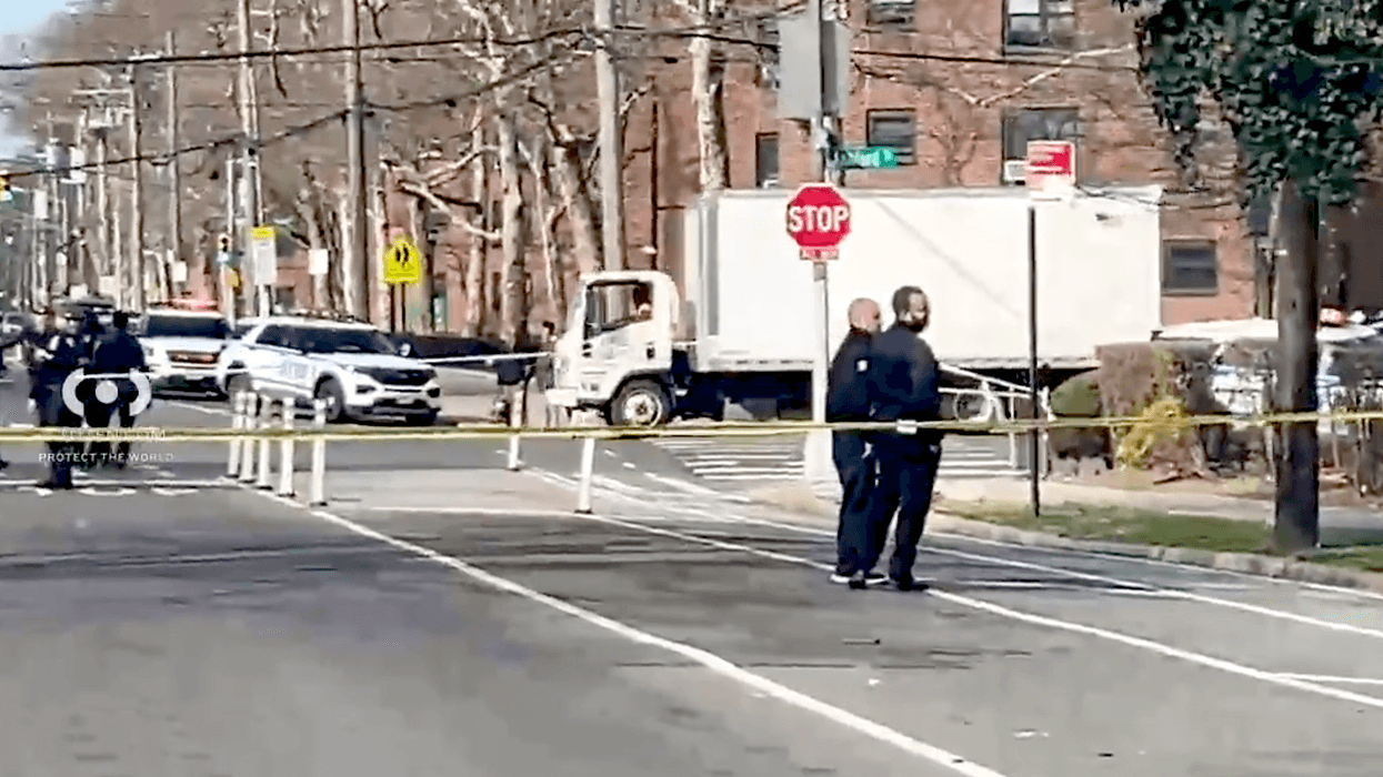 Man, 40, fatally shot in broad daylight near Brooklyn playground