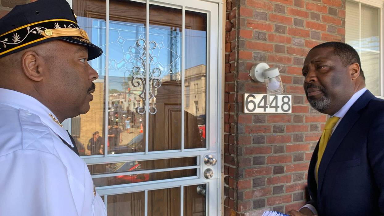 City Council members and fire marshals went around Southwest Philadelphia Monday, jumpstarting a smoke alarm blitz