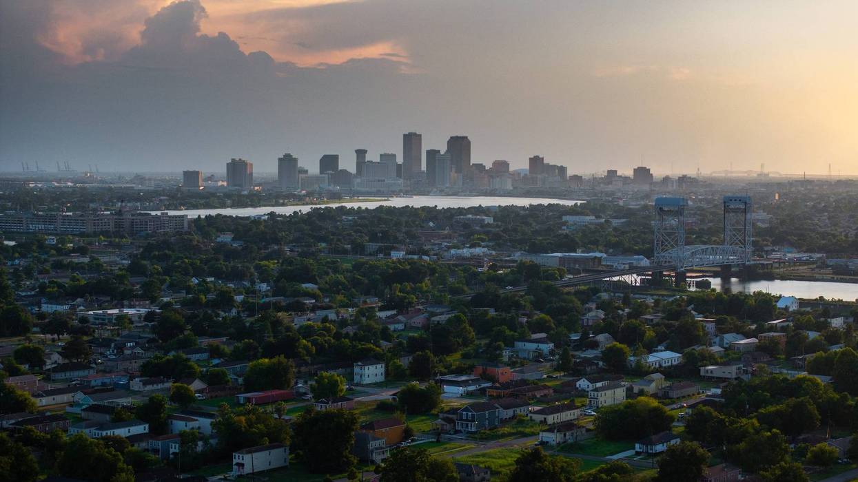city of New Orleans skyline