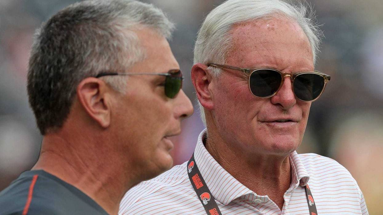 Cleveland Browns co-owner Jimmy Haslam, right, chats with defensive coordinator Jim Schwartz before an NFL preseason football game at Cleveland Browns Stadium, Saturday, Aug. 17, 2024, in Cleveland, Ohio.