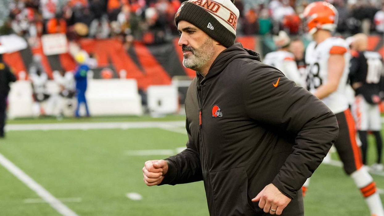 Cleveland Browns head coach Kevin Stefanski runs for the locker room after the fourth quarter of the NFL Week 18 game between the Cincinnati Bengals and the Cleveland Browns at Paycor Stadium in downtown Cincinnati on Sunday, Jan. 7, 2024.