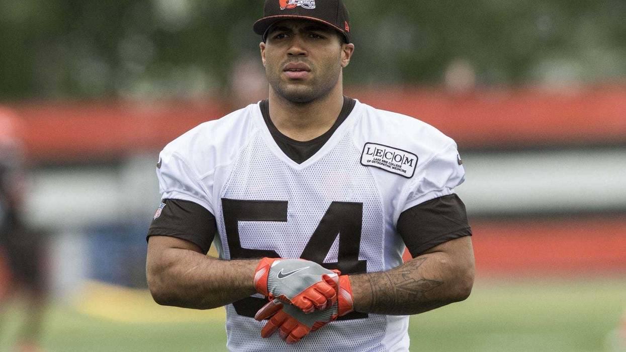 Cleveland Browns linebacker Mychal Kendricks (54) leaves the field after minicamp at the Cleveland Browns training facility.