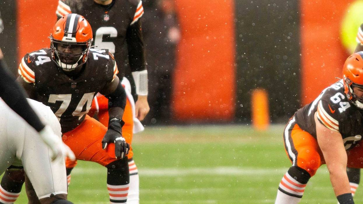 Cleveland Browns offensive lineman Chris Hubbard