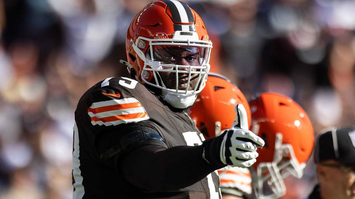 Cleveland Browns offensive tackle Dawand Jones (79) gives a thumbs up as he heads to the line of scrimmage against the Dallas Cowboys during the second quarter at Huntington Bank Field.