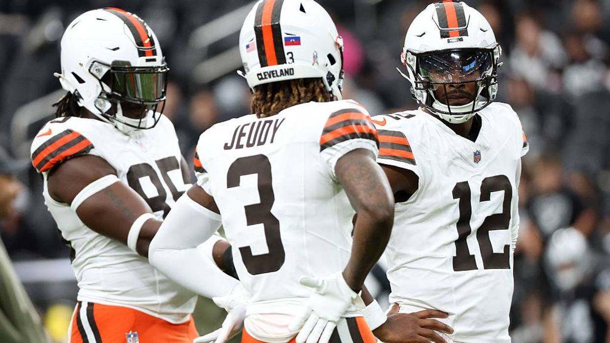 Cleveland Browns v Las Vegas Raiders