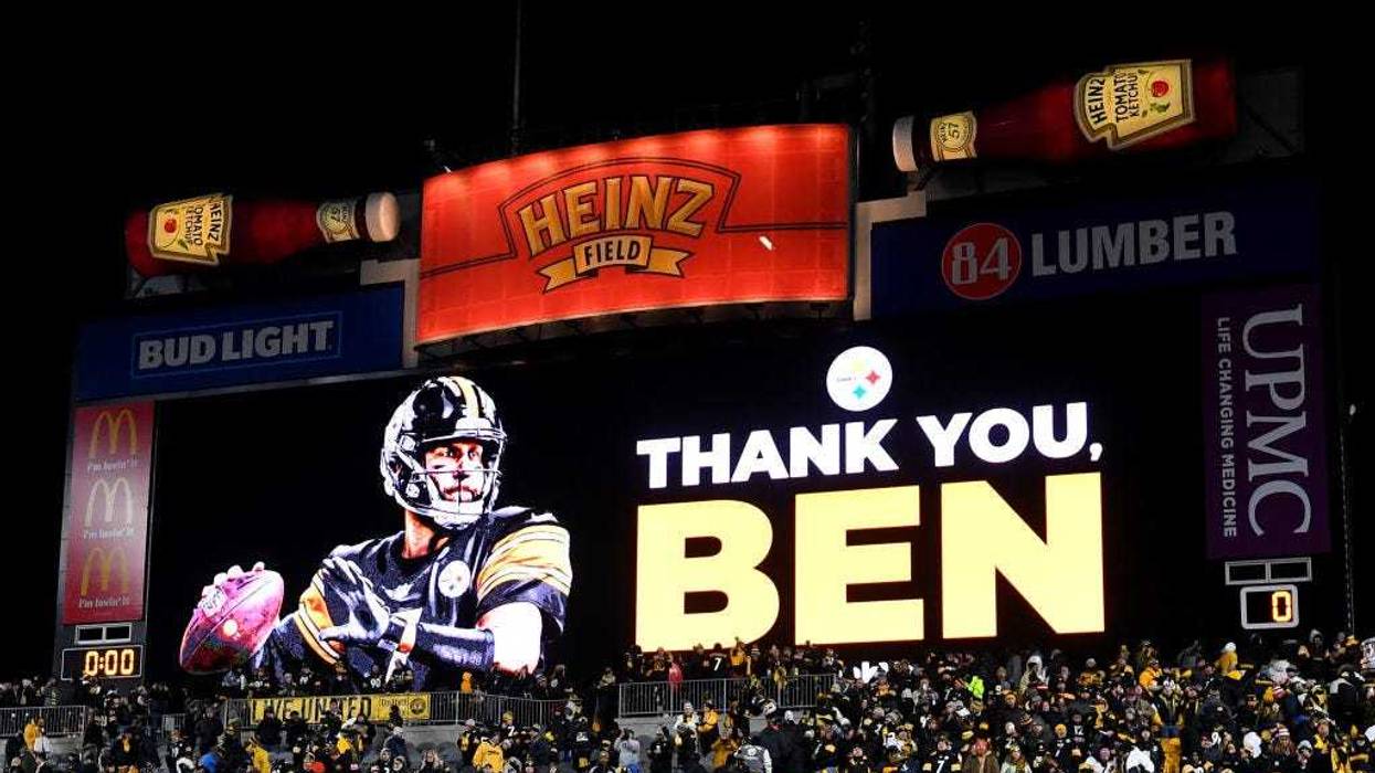 Cleveland Browns v Pittsburgh Steelers