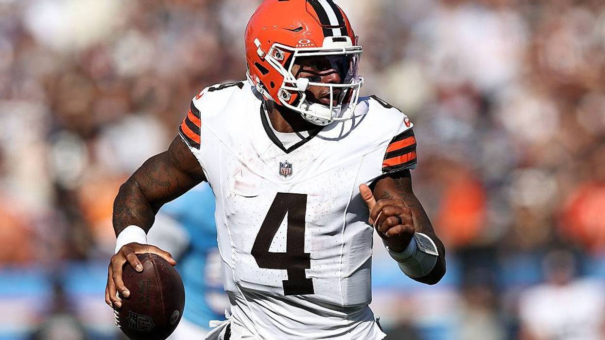 Cleveland Browns v Tennessee Titans