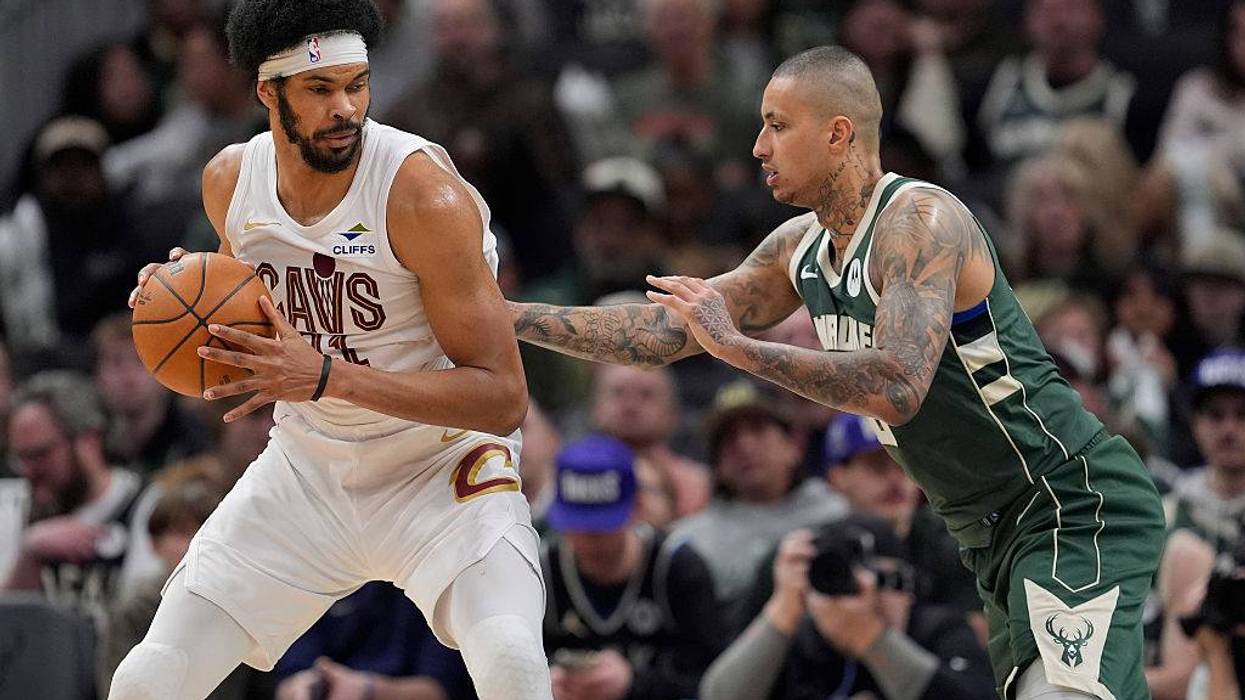 Cleveland Cavaliers v Milwaukee Bucks