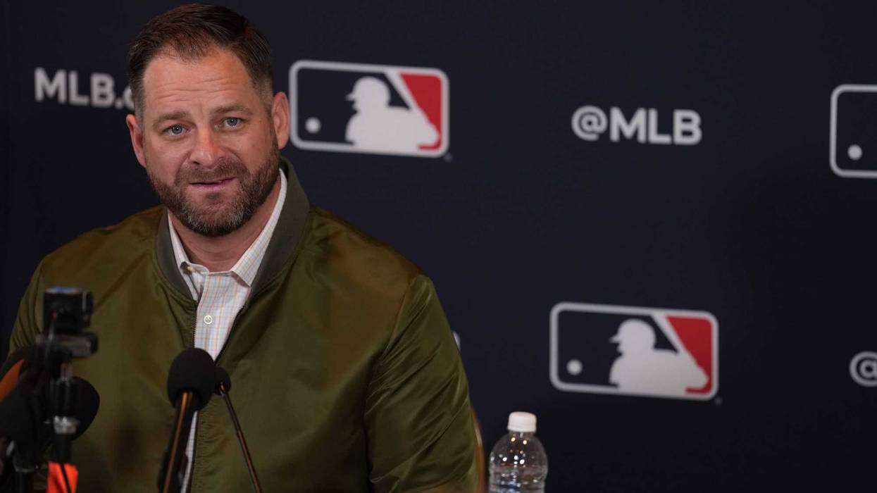 Cleveland Guardians manager Stephen Vogt