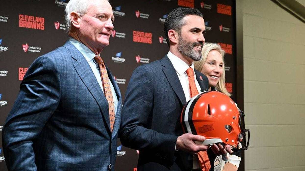 CLEVELAND, OHIO - JANUARY 14: Jimmy and Dee Haslam owners of the Cleveland Browns pose for a photo with Kevin Stefanski after introducing Stefanski as the Browns new head coach on January 14, 2020 in Cleveland, Ohio. (Photo by Jason Miller/Getty Images)