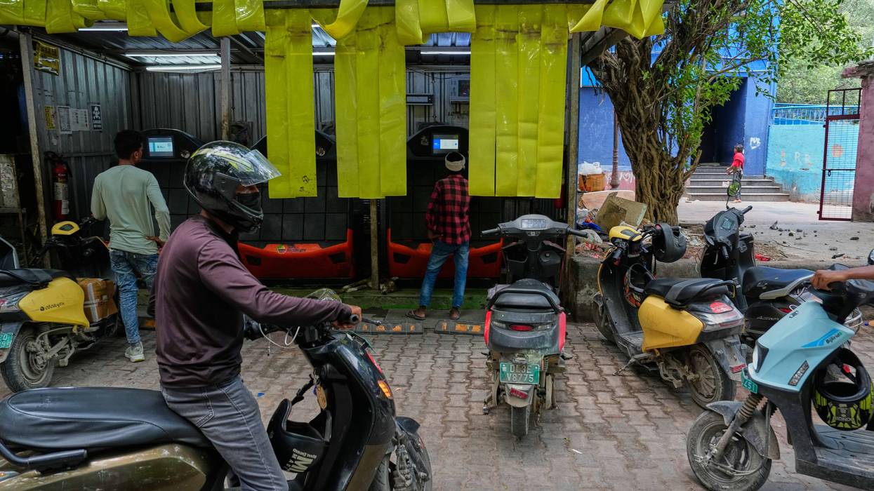 Climate Delhi Electric Vehicles