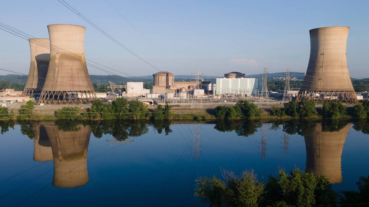 Climate Restarting Nuclear Reactors 8375