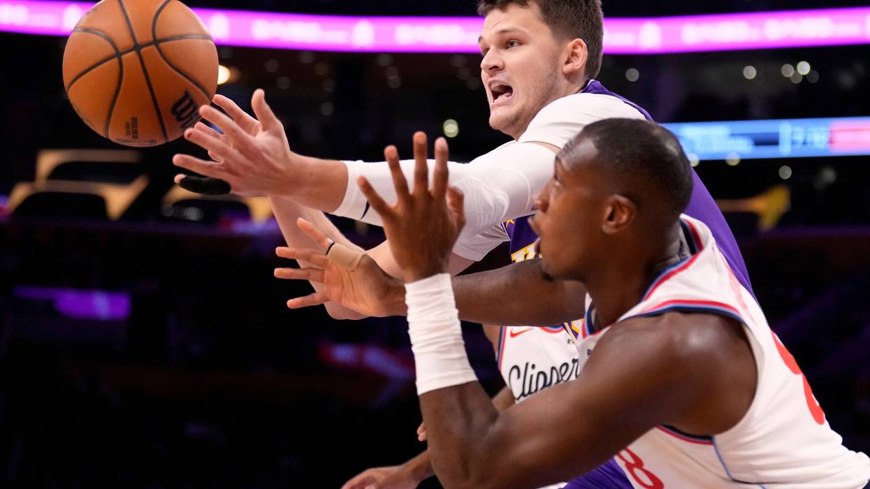 CLIPPERS-LAKERS 6