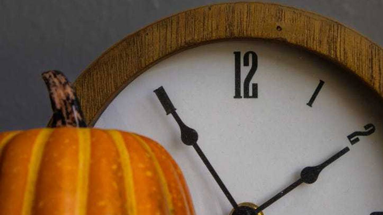 clock pumpkin