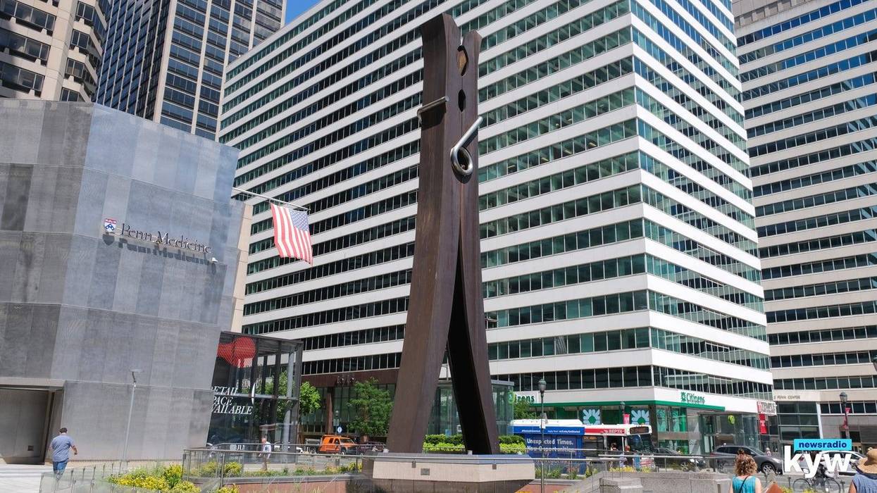 "Clothespin" (1976) quickly became an icon of Philadelphia.