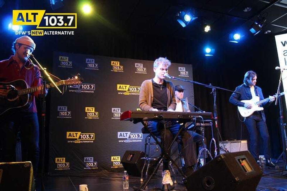 COIN Live At The Verizon Artist Lounge