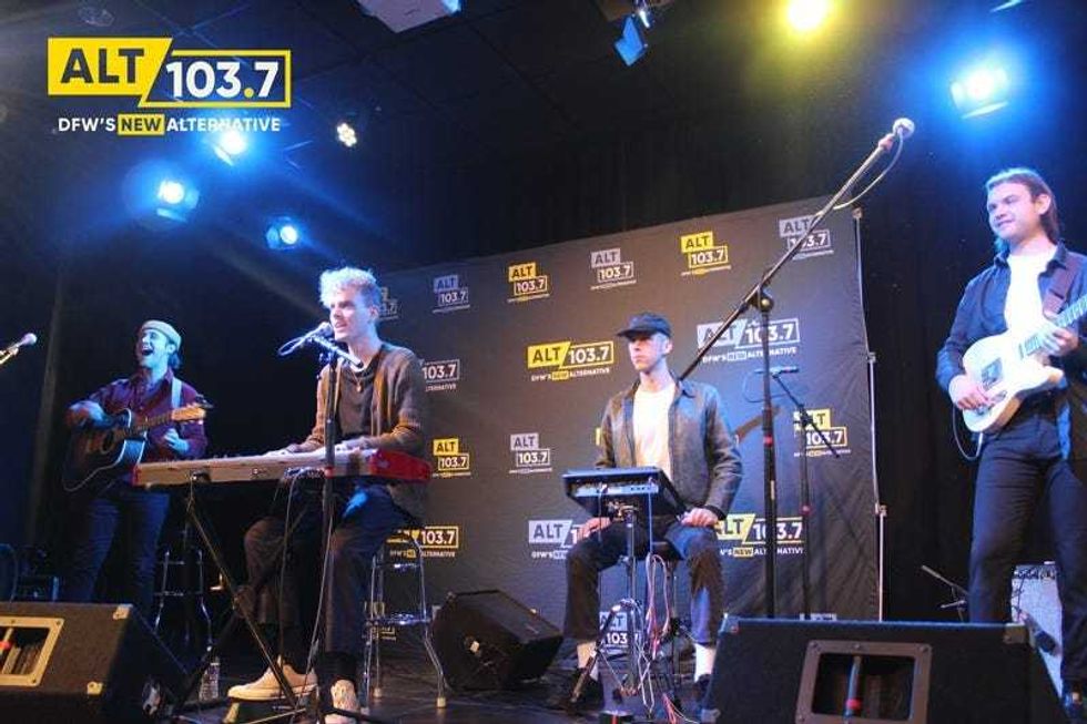 COIN Live At The Verizon Artist Lounge
