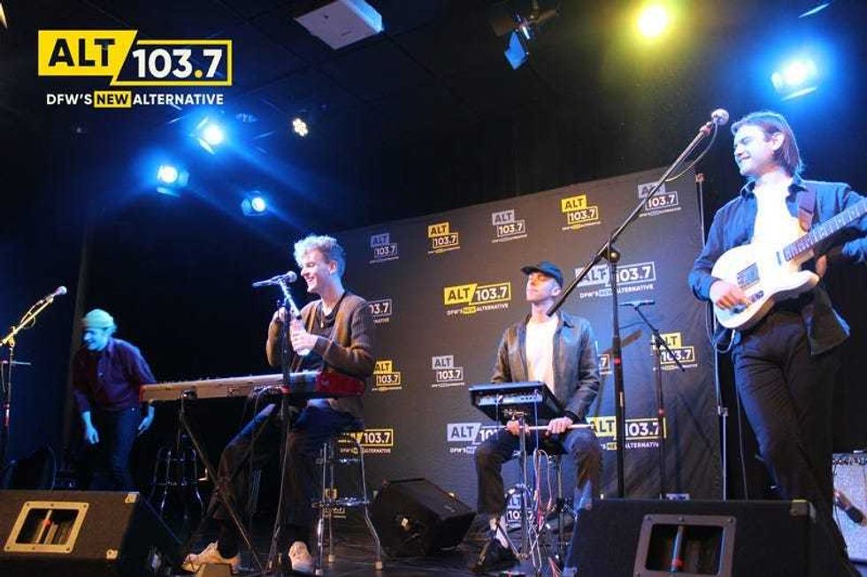 COIN Live At The Verizon Artist Lounge