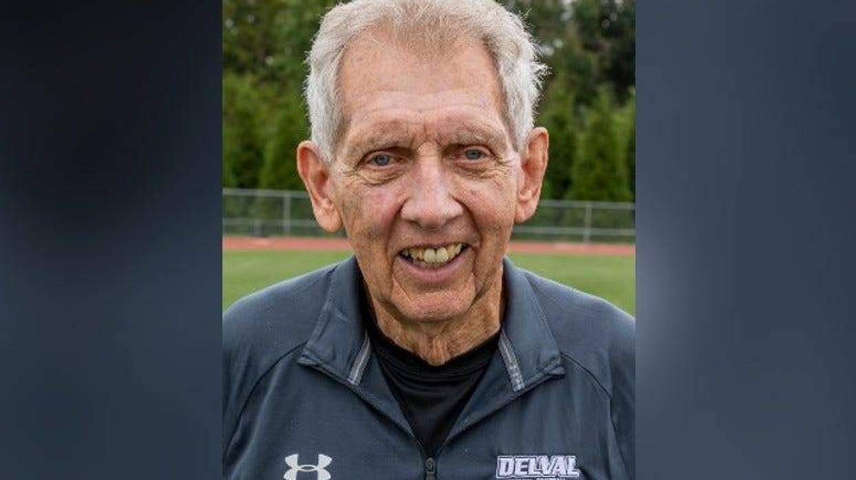 College Football Hall of Fame coach Bill Manlove.