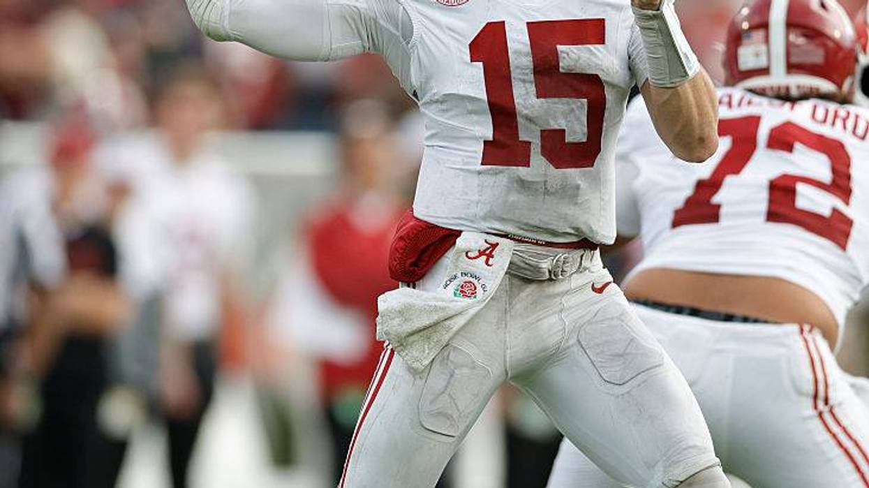 College Football Playoff Quarterfinal - Rose Bowl Presented by Prudential: Alabama v Indiana