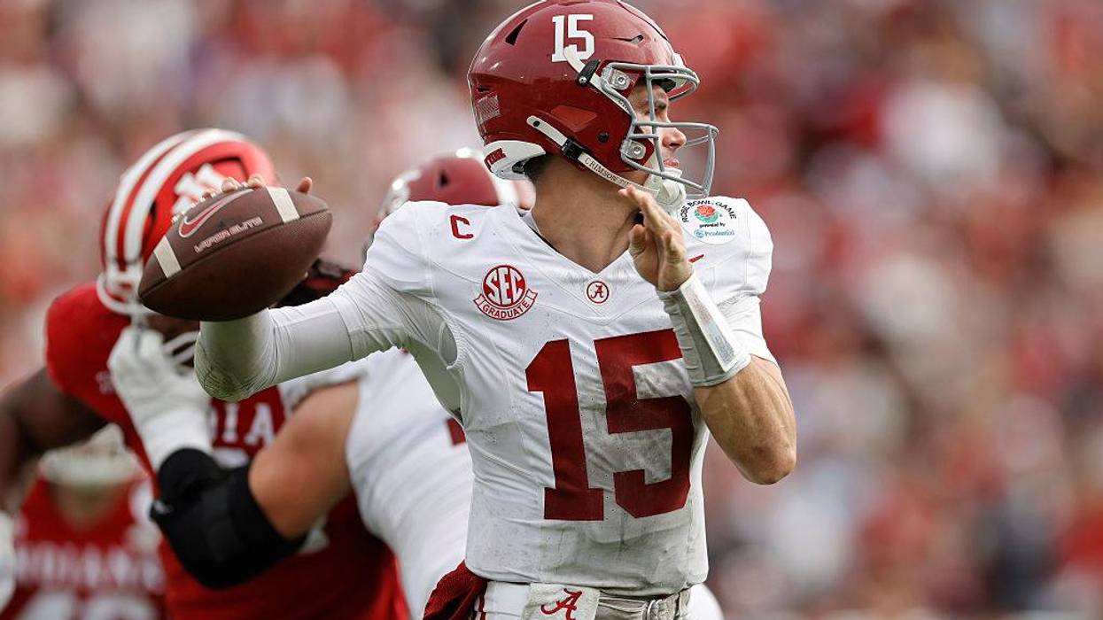 College Football Playoff Quarterfinal - Rose Bowl Presented by Prudential: Alabama v Indiana
