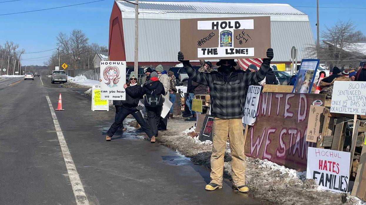 Collins corrections officers strike
