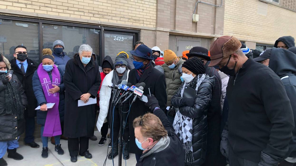 Community canvases South Side neighborhood looking for information about woman’s murder