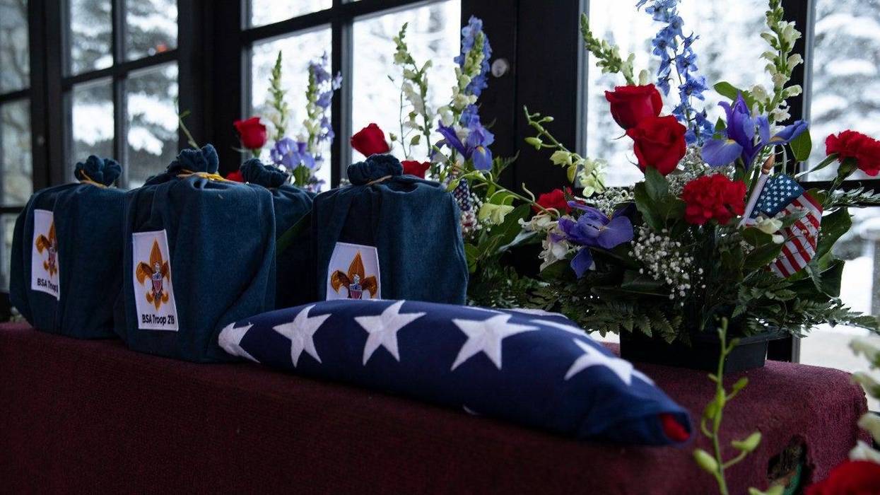 Community pays final respects to unaccompanied veterans