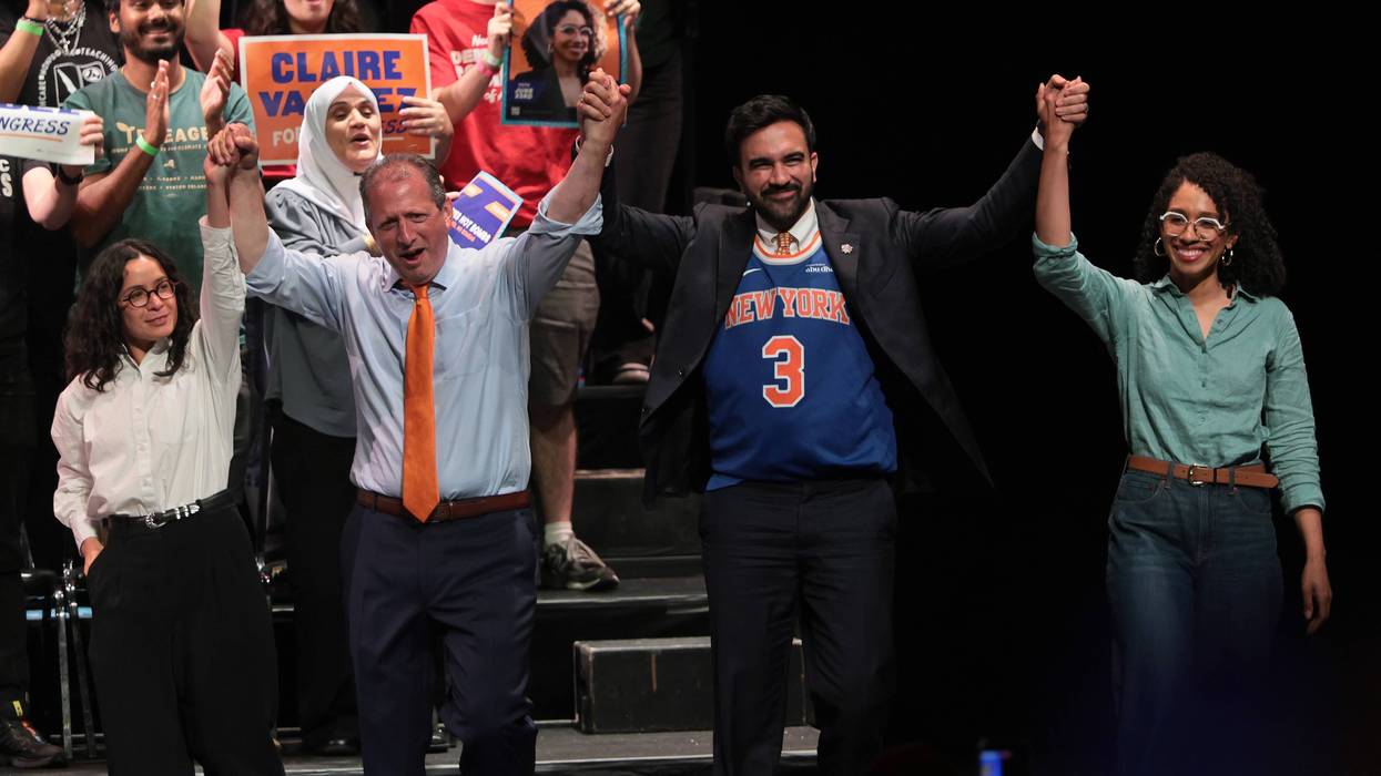 In New York primaries, progressives make inroads on establishment