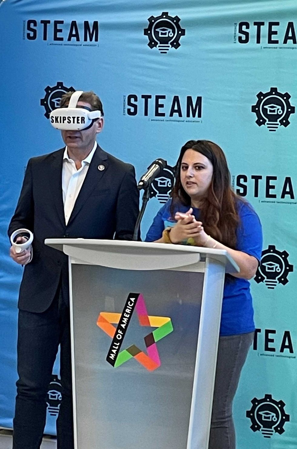 Congressman Phillips drives a robot