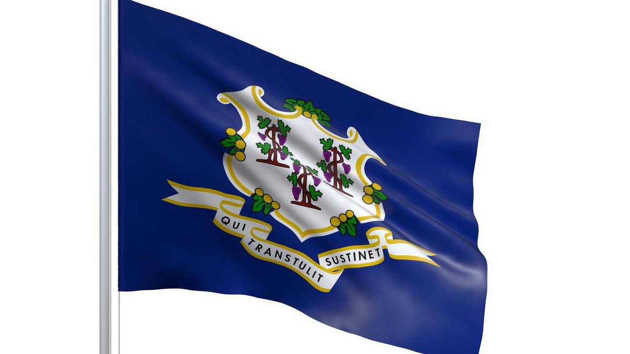 Connecticut-state-flag-GettyImages-1177253710.jpg