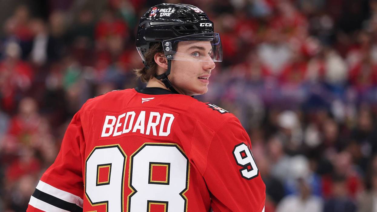 Blackhawks star Connor Bedard undergoes shoulder surgery