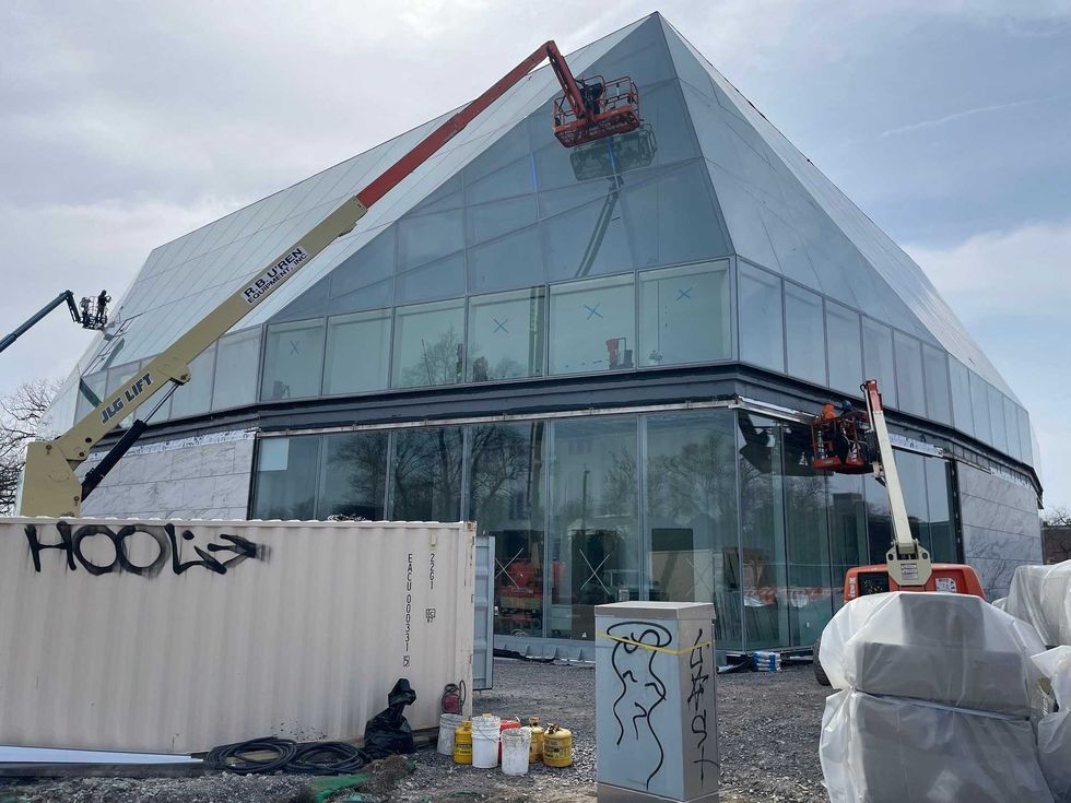 Construction at the Buffalo AKG Art Museum